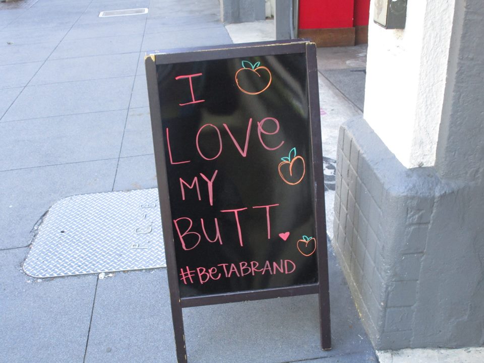 32239699_10215996930502403_5789540181849669632_n