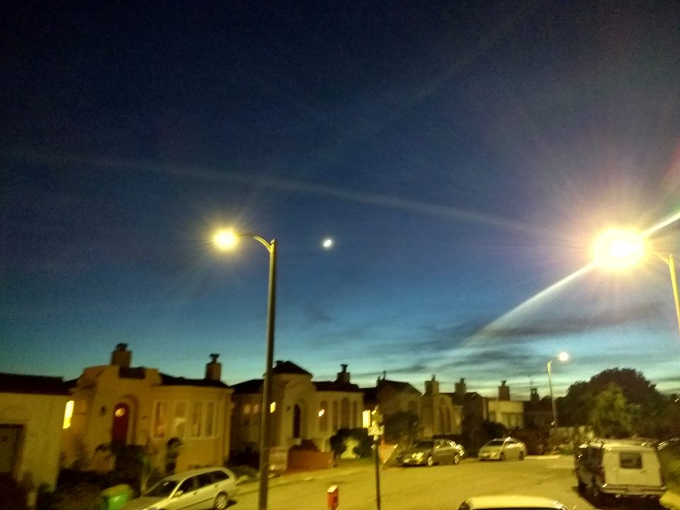 39406759_10216769635859554_893129528556126208_n