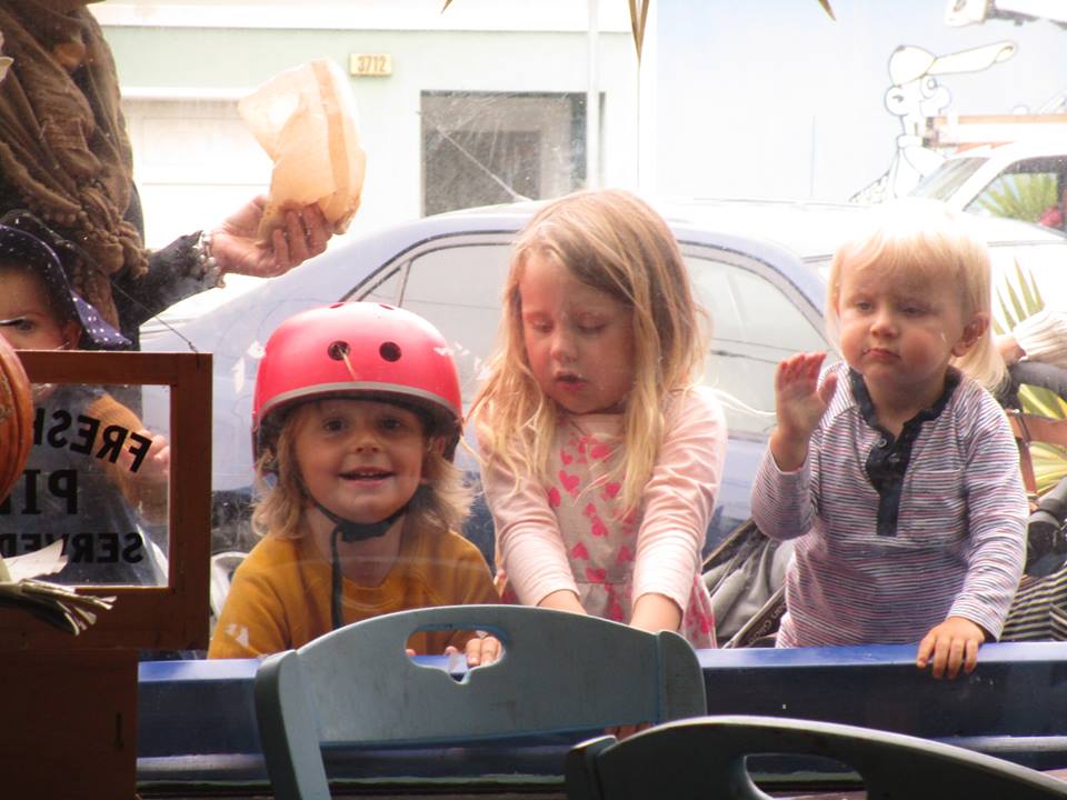 40314955_10216863777013024_3487702315538841600_n