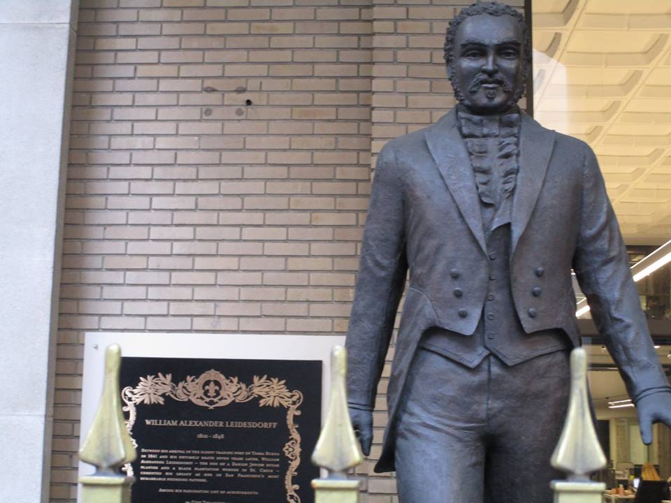 43952454_10217226474760241_2850634128670326784_n