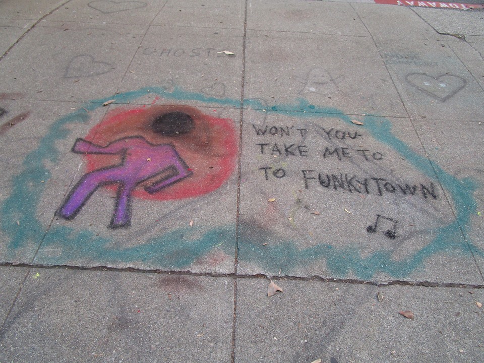 46329056_10217469690720488_2648518357904523264_n