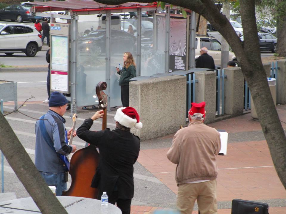 48419622_10217754313795887_2172435436599771136_n