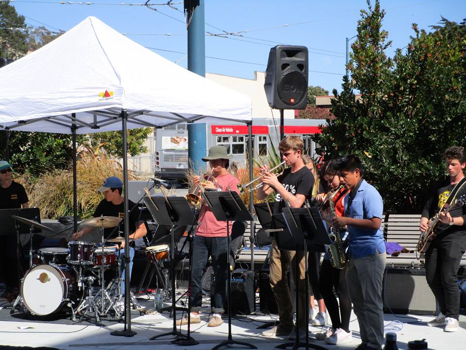 54268142_10218414714145483_4301384818953814016_n