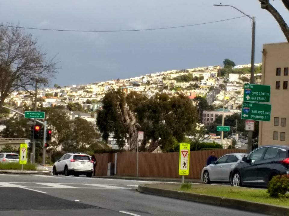 55600291_10218495608207784_1374991057774706688_n