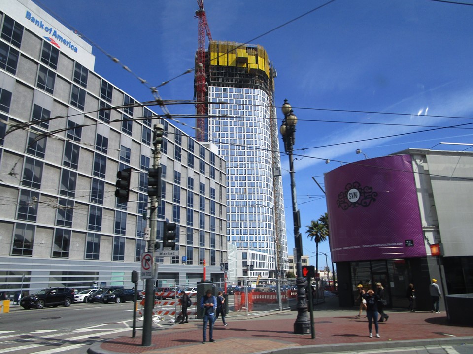 62612085_10219065805902370_1759220979558514688_n